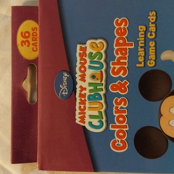 NWT Kids Disney Mickey Mouse Clubhouse learning game cards Colors & Shapes - Picture 2 of 2